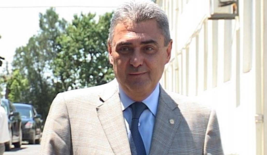 5d5240a5995f43816f536959fe6beece