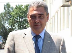 Kushkyan was content with construction