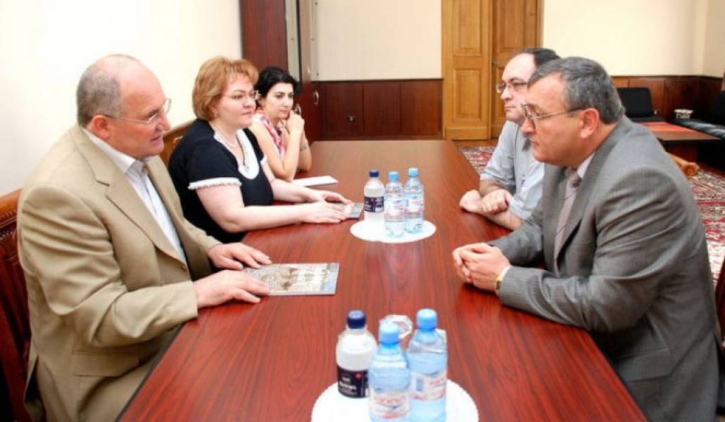 84dc092143bdef674e5e7fd11b6b41f7