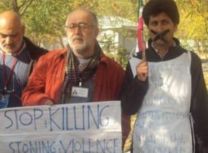 Iranian citizens stage silent protest in Yerevan