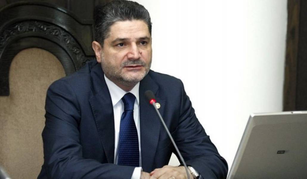 f89ab05cff44901d74be6766b698ac25