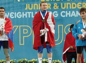 Armenia wins silver and bronze at Junior Weightlifting Championships