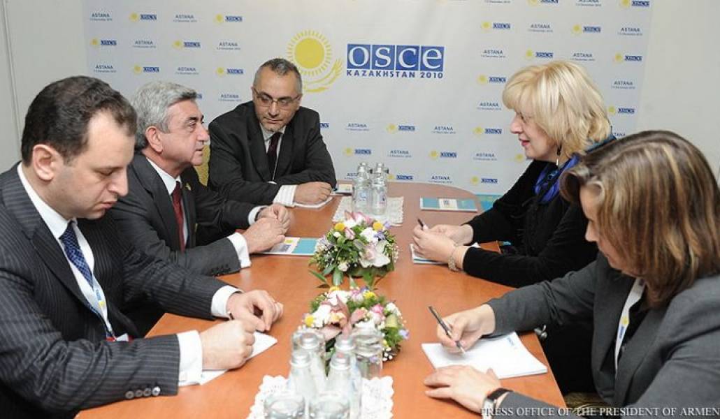 e9fd72916fd25973d08a0d3b3e738b00