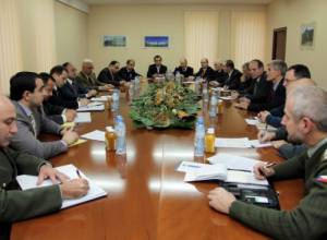 Minister Seyran Ohanyan meets NATO experts