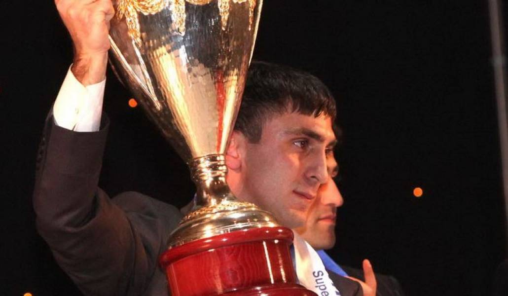 6dcf9ac32a39f31a01d1045f78bf6576