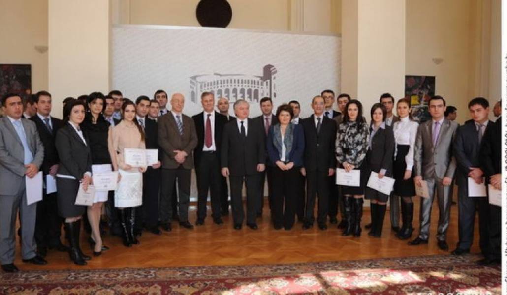 65ce5c6e54e8ee074944fb8745211a64