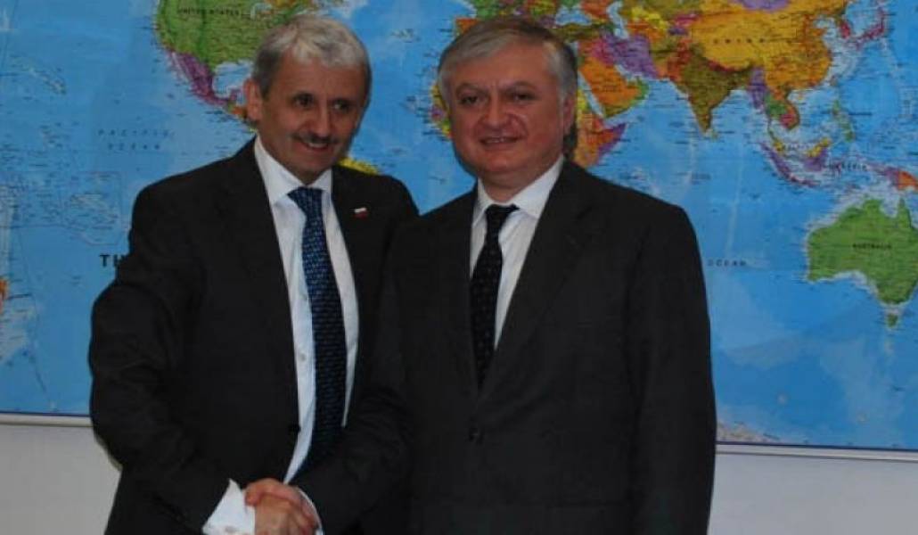 3183b96050f2dc05c9c403c627c47230