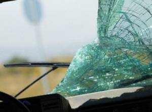 Two hospitalized after two cars collide in Yerevan