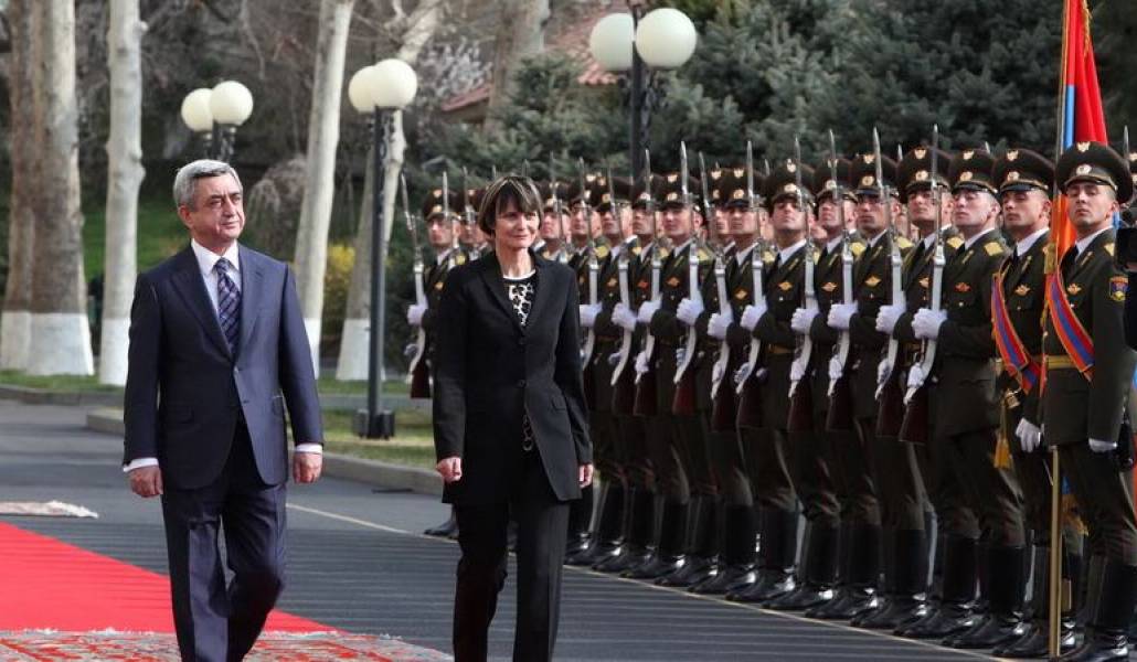 2ebd5105e22e9a77d3ffce57e5edbbd6