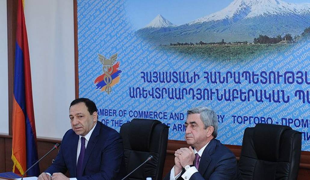 19ce005b721d246d31063d5e994d24af