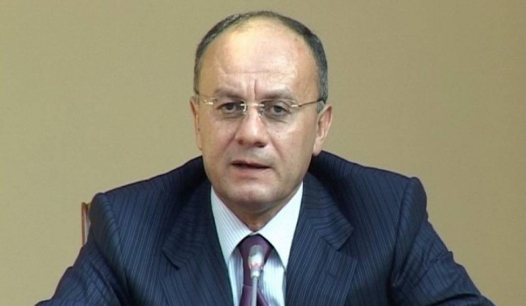 4e374eacdaa8fc858f088b9fe5be735a