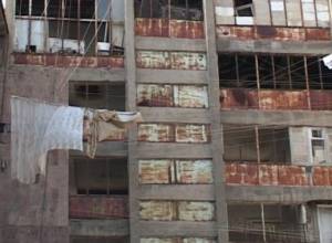 Residents’ life on a razor edge