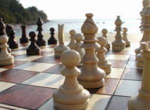 Armenia retain lead after narrow win over Hungary