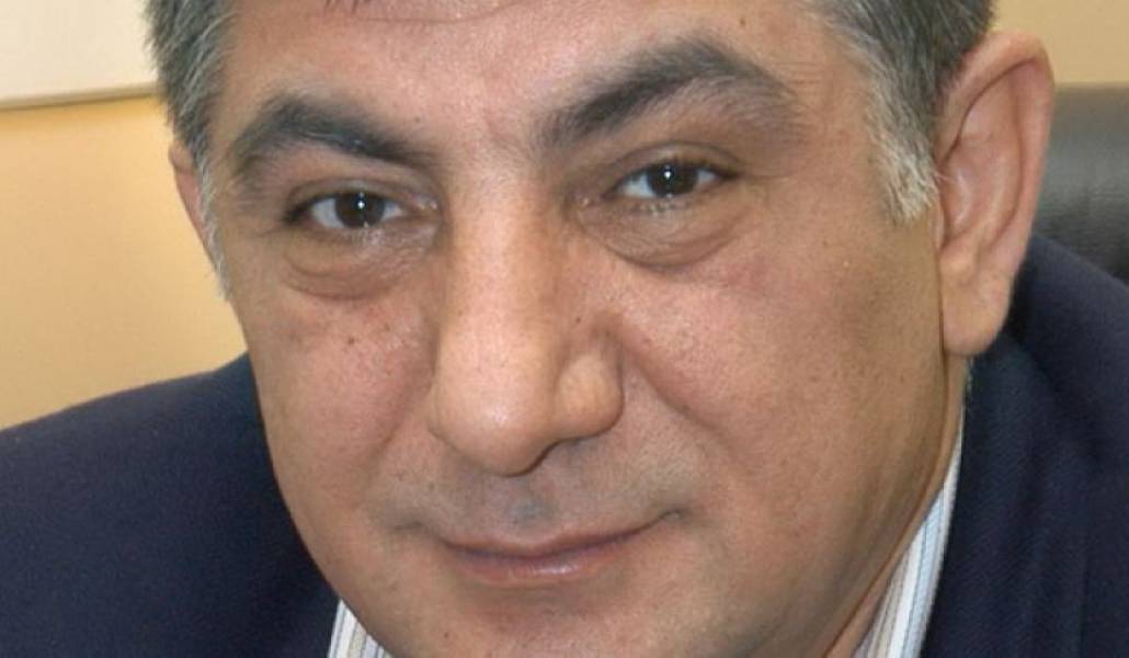 09efc9f91e05d3653451108d2b4ee0e5