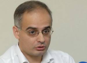 Levon Zurabyan: “Wear warm clothes”