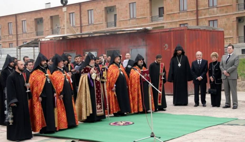 43c7e714b959ba4cce14791d0ea4510f