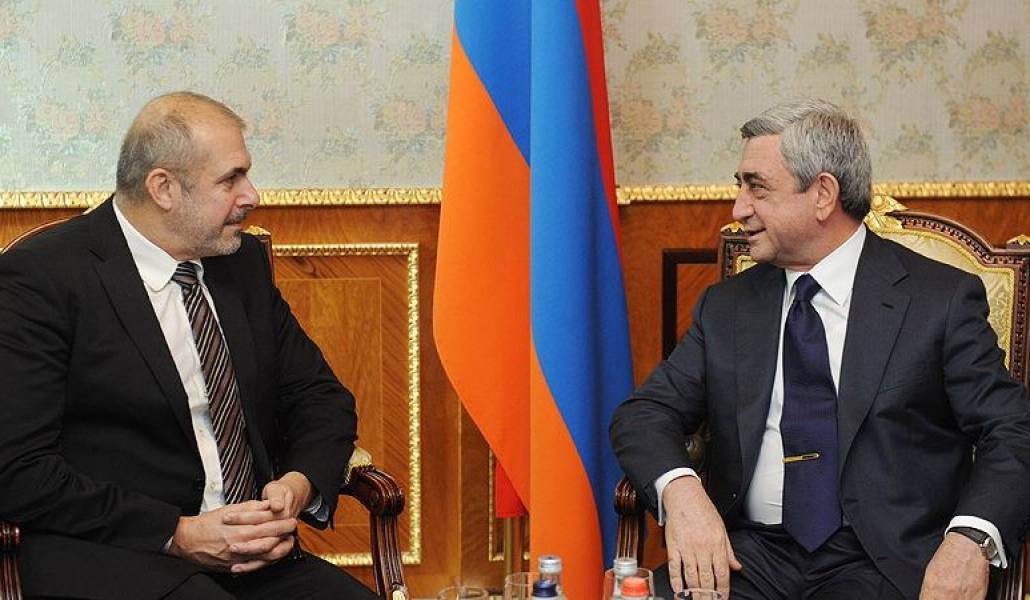 27d055c29d26c6330e0a6242389fc24e