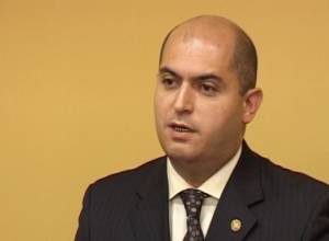 Minister to meet with governor