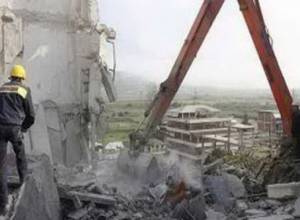 14 victims under ruins