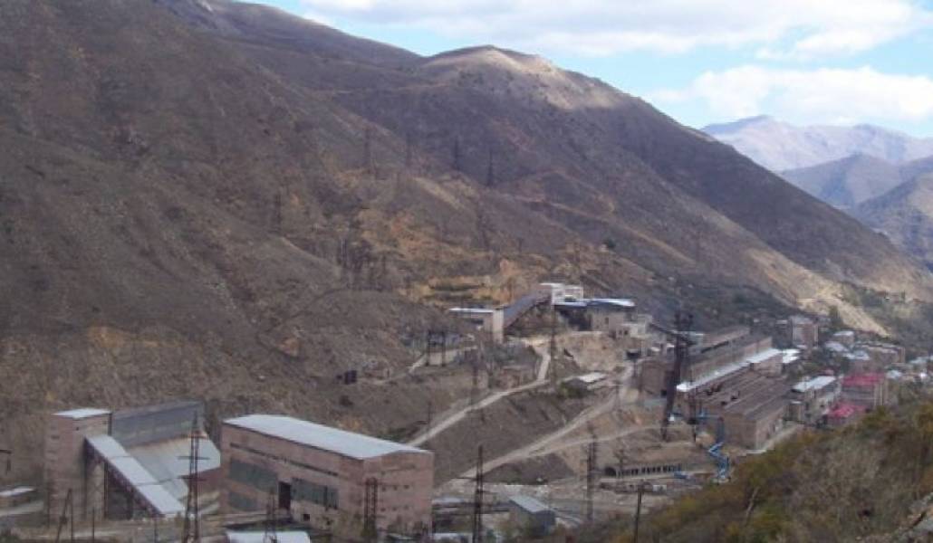 d5f85018ab18d03f2bff5be64003a22e