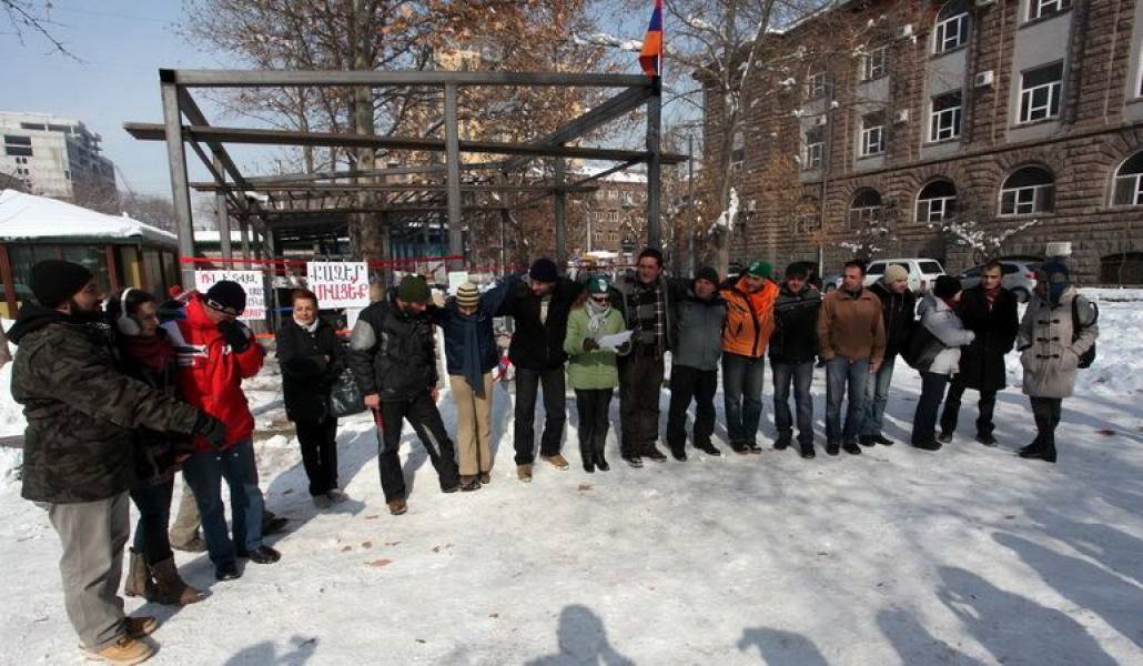 3be6b61ce420cc3c917ffdf1306caa28