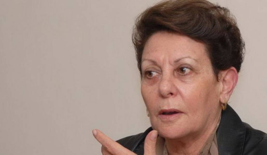 1988ab3b42382ce1d6e6b5420c255392