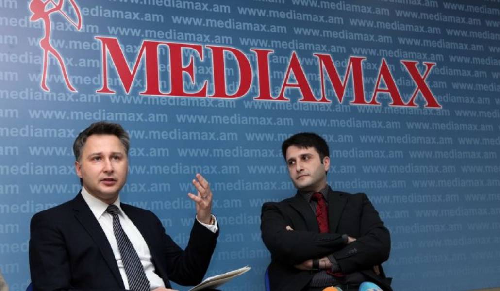 84020c9011fa47527d9dd43d57bae771