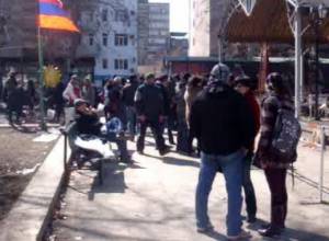 Tense situation at Mashtots Park