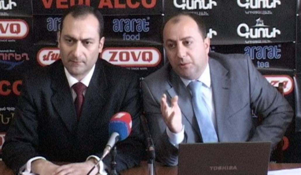 e409090925ab4950e6a9da9d2b8e8d03