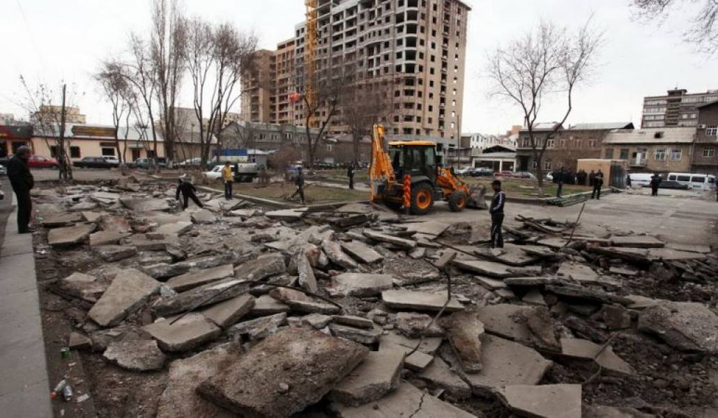 24d1a23813ee0768a60db52c80f0e09e