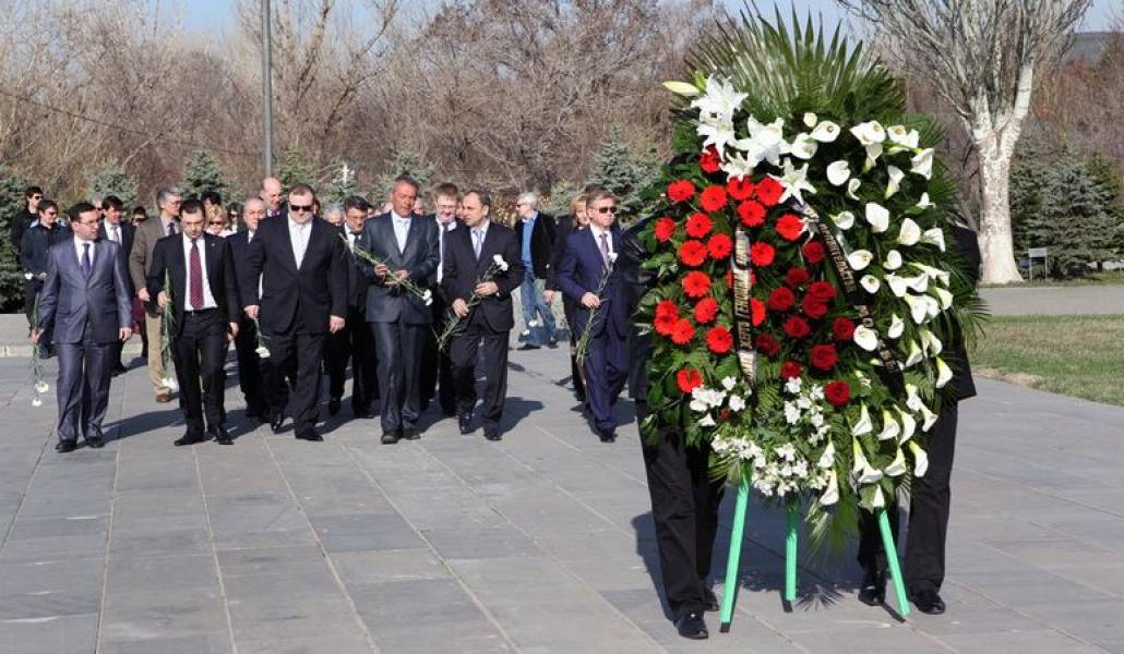 c85bfb267051e789251ed1cc9499bd99