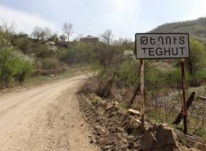 Opened road after governor arrived