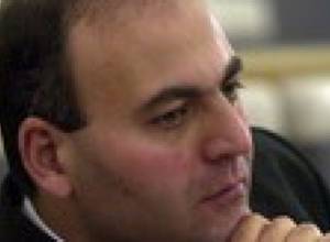 Victor Dallakyan loses in single-mandate constituency