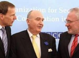 Co-Chairs urge sides to exercise restraint and refrain from retaliation
