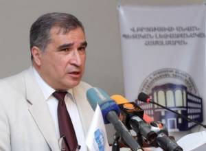 Suren Zolyan says he has been robbed