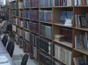 Pensioners among library visitors