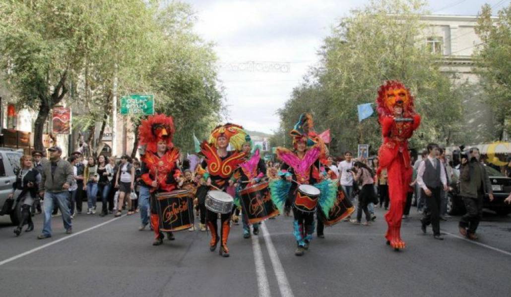 1efe8c3bc1cad5037f370a6ebba34821