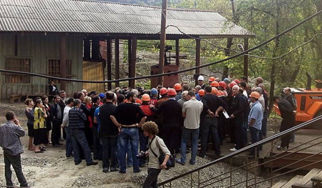 60822d44b840a272fdd5388a6d74ee62