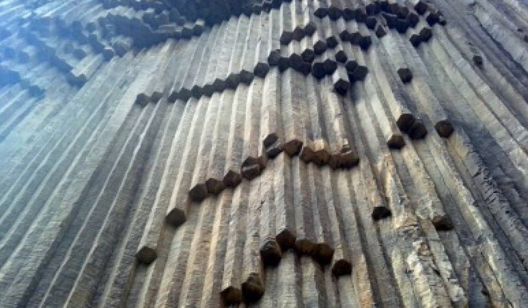 ff2c8bb73e58ed3c87eda68623b670f7