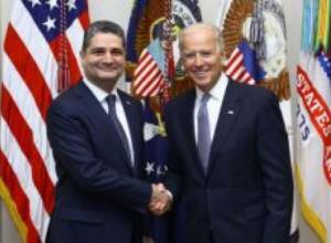 Armenian PM meets US Vice President in White House