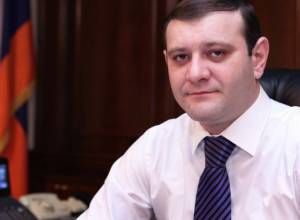 How much money does Yerevan Mayor have?