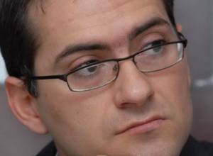 Post-Scriptum to host Arman Musinyan