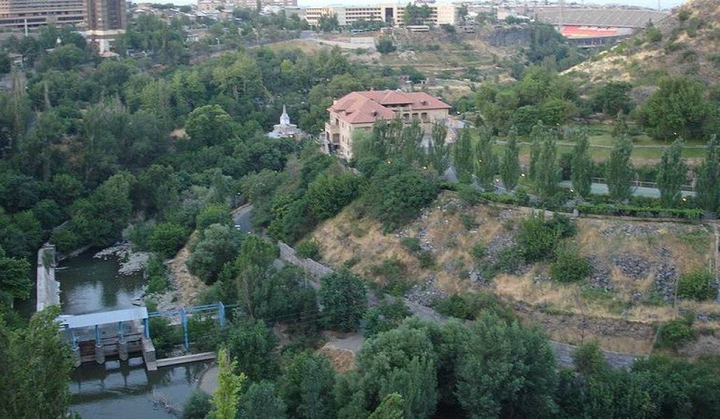 bc9b5d7598daadfbe75965f947120317