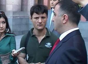 Whom do they give the flats of Gavar orphanage alumni?