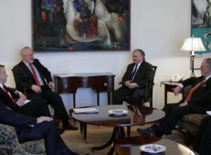 Armenian FM, OSCE mediators discuss Karabakh peace deal
