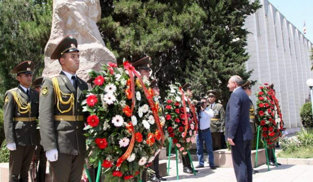 12b3a60f301d3d0c2b7b28ef0cd34c41