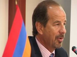 Does Argentina have an eye on Armenian mines?