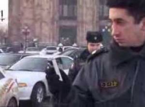 Մեքենաներով երթ Հանրապետության հրապարակում