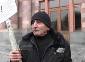 Անօթեւան ազատամարտիկը ակցիա էր անում