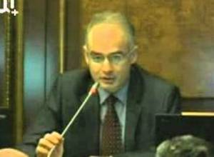 Լեւոն Զուրաբյանը 20 րոպե ընդմիջում պահանջեց